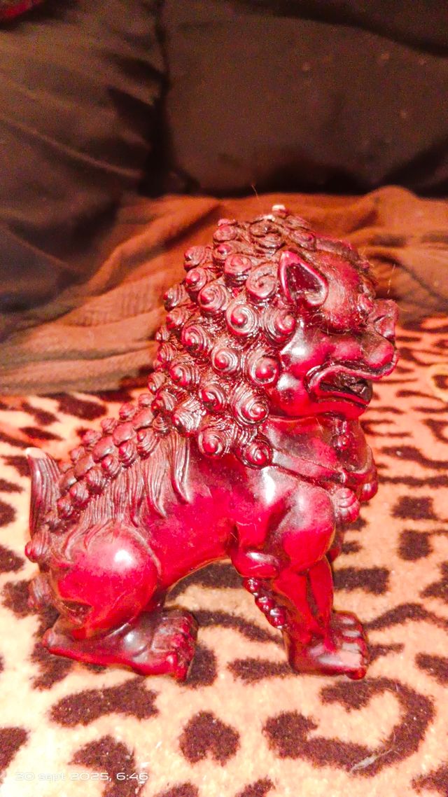 Dragón chino y 2 perros de Fu