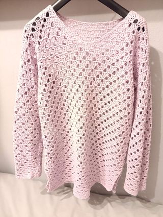 Jersey crochet rosa hecho a mano