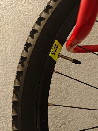 Rueda Bicicleta Hutchinson Cobra. (27'5)
