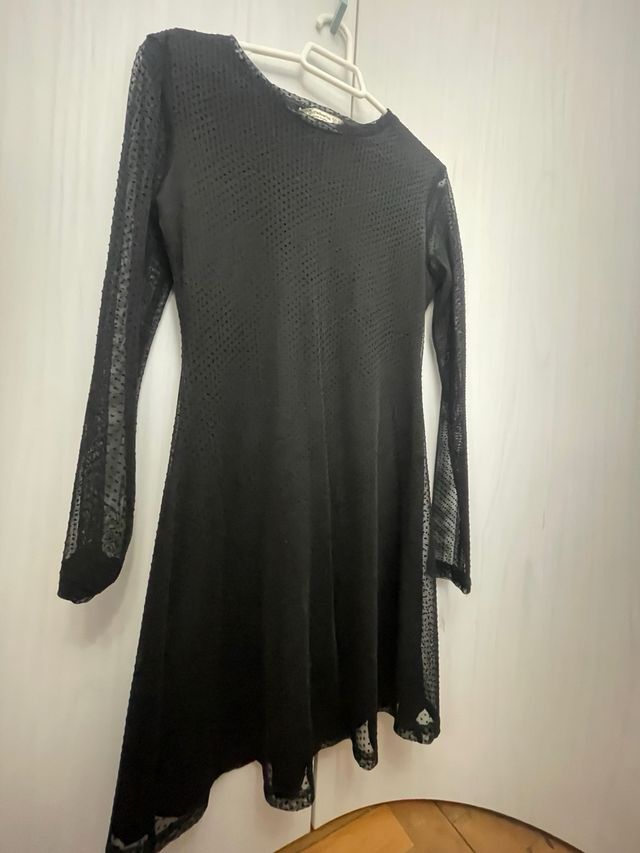 Vestido negro Stradivarius fiesta S