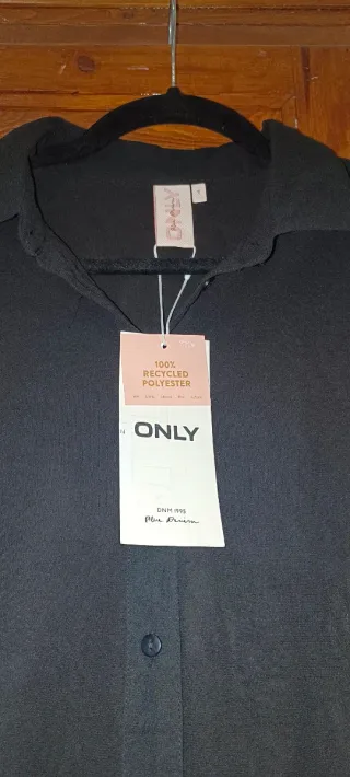 Blusa negra ONLY transparente manga larga