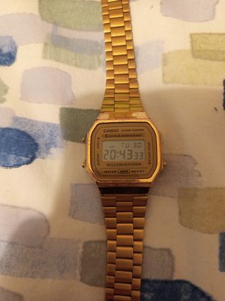 Reloj Casio Dorado Digital