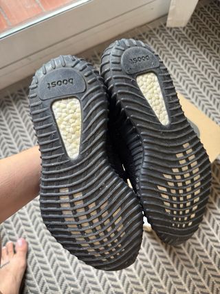 Adidas Yeezy Boost 350 V2 Negro/Rojo 