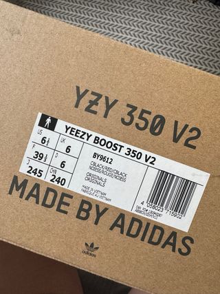 Adidas Yeezy Boost 350 V2 Negro/Rojo 