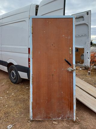 Puerta blindada exterior