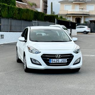 Hyundai i30 2016
