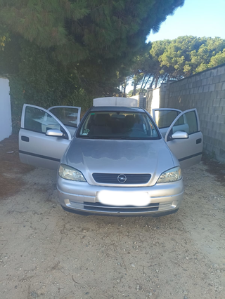 ASTRA 1.6 2002. AVERÍA MOTOR. 1000€ NEGOCIABLES.