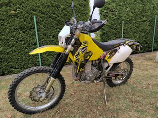 Suzuki DRZ400 E  
