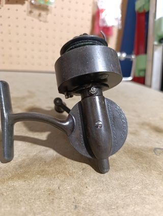 2 Carretes Pesca Sagarra