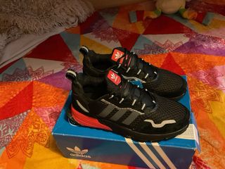 Adidas ZX Boost 1K Zapatillas Negras Rojas nuevas 