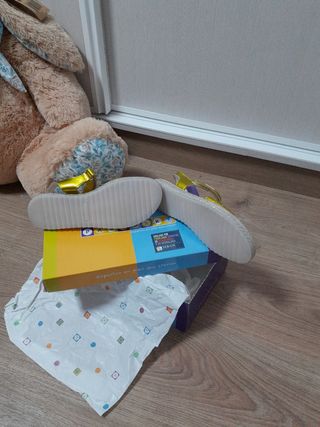 Sandalias Pablosky Niña Talla 34 Doradas