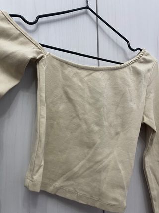 Jersey fino asimétrico beige