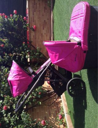 Carro de bebé UPPAbaby Vista fucsia