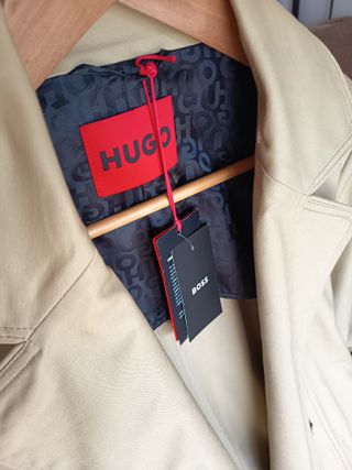 Gabardina Hugo Boss Beige