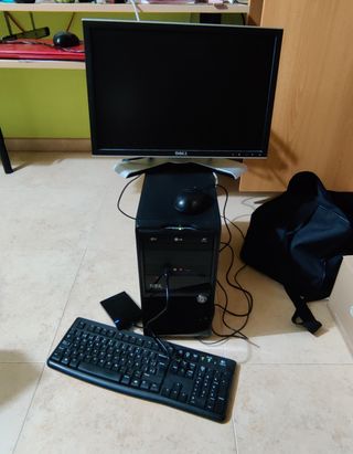 Ordenador de sobremesa LG Negro