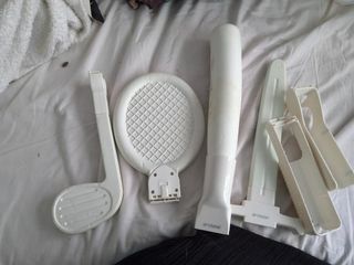 Wii Play + Accesorios Wii