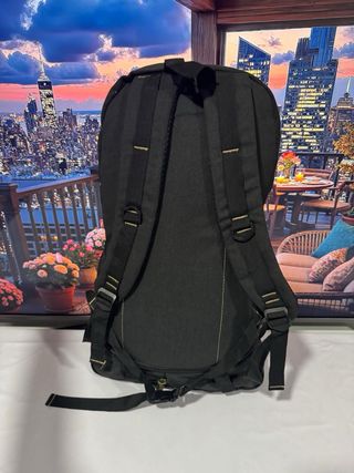 Mochila senderismo trekking negra nueva 