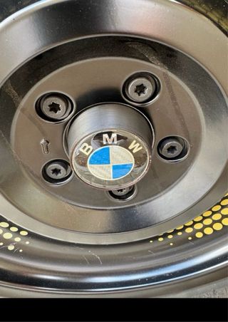 Tapa Logo Rueda Moto BMW CE04