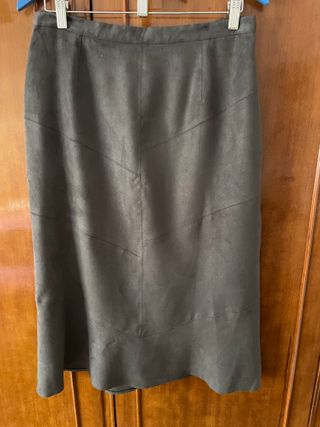 FALDA ACAMPANADA BENOTTI – TALLA 46