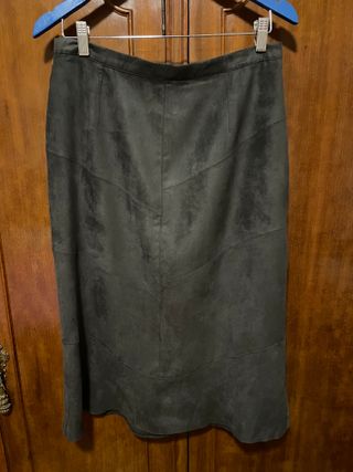 FALDA ACAMPANADA BENOTTI – TALLA 46