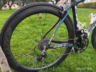 Bicicleta BH Prisma Carbono 2013
