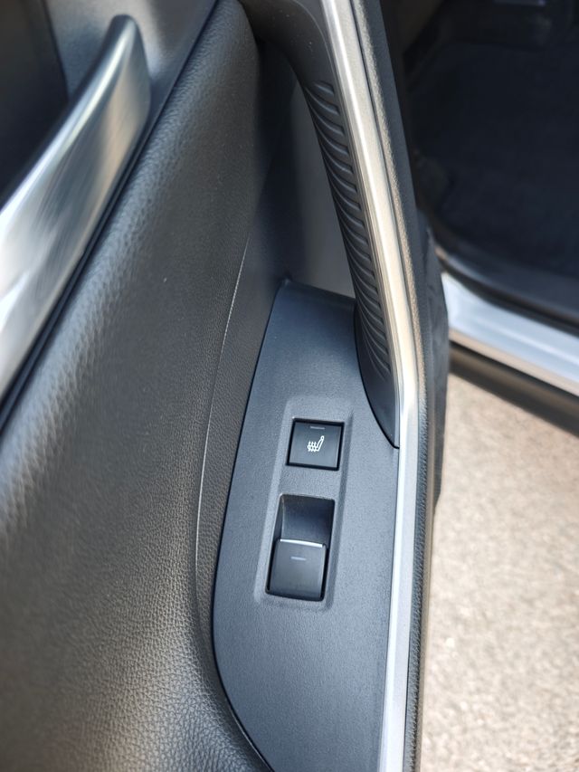 Toyota RAV4 HYBRIDO ENCHUFABLE DINAMYC IMPOLUTO