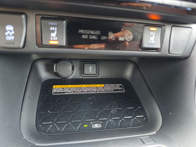 Toyota RAV4 HYBRIDO ENCHUFABLE DINAMYC IMPOLUTO