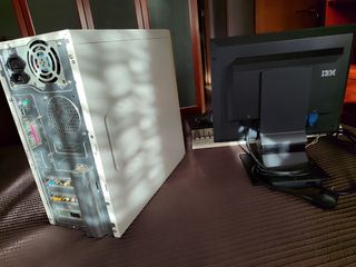 Portátil ordenador teclado ratón torreIBM LG móvil