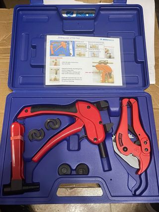Kit prensa casquillo corredizo ISOLTUBEX + cortatu