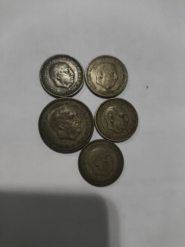 Lote 5 monedas Franco Caudillo de España