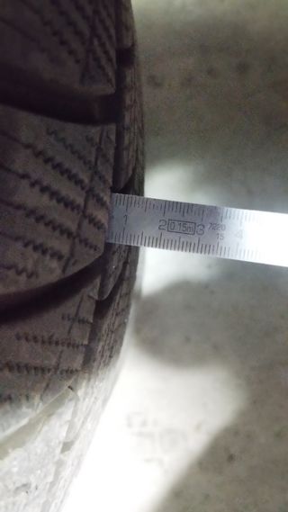 Neumaticos invierno 225/60/18 104V