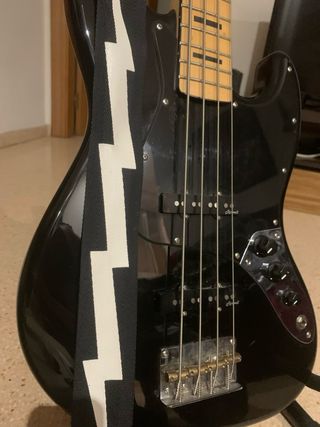 Bajo Eléctrico Harley Benton Kit