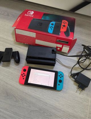 Consola nintendo Switch Azul y Rojo