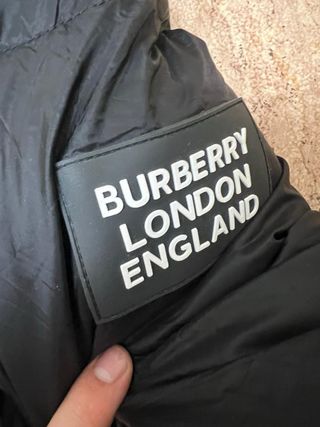 Chaqueta Burberry Puffer Negra