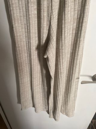 Mono beige de canalé
