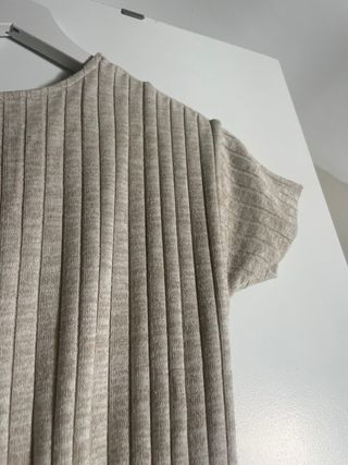 Mono beige de canalé