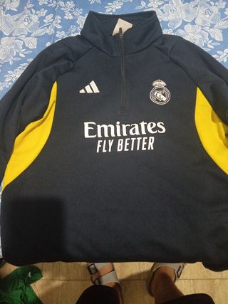 Sudadera Real Madrid Adidas Negra y Amarilla