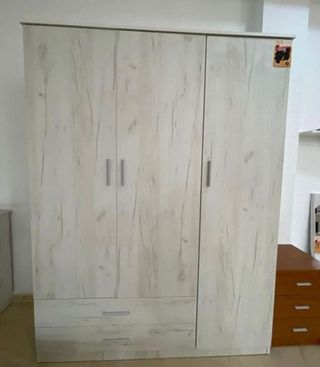 Armario de 3 Puertas en 3 Colores! NUEVOS!