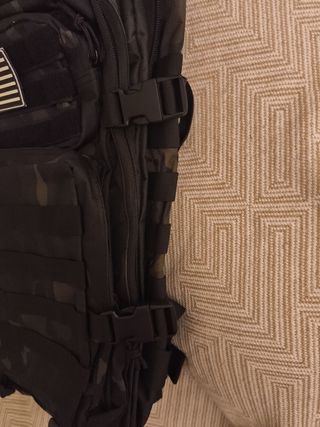 Mochila Militar Negra con estampado verde de 45L