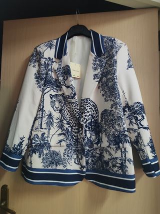 Americana estampado animal print
