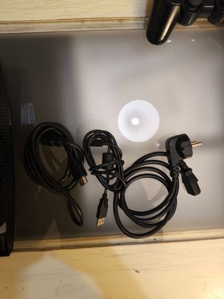 PS3 (PlayStation 3) FAT negra 
