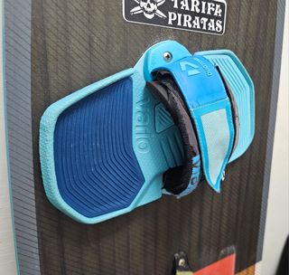Tabla Kitesurf Duotone Gonzales 2019 142x43