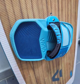 Tabla Kitesurf Duotone Gonzales 2019 142x43
