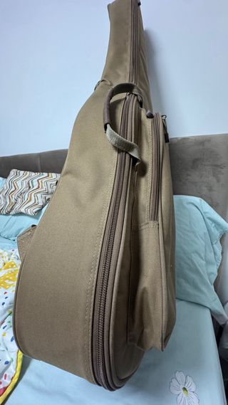 Funda para guitarra acústica Taylor