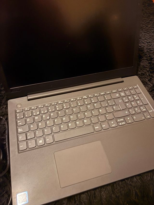 Portátil Lenovo i3 Nuevo Sin Uso