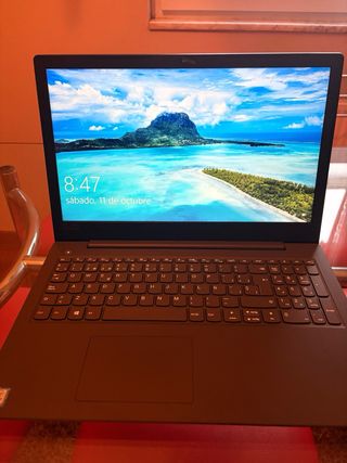 Portátil Lenovo i3 Nuevo Sin Uso