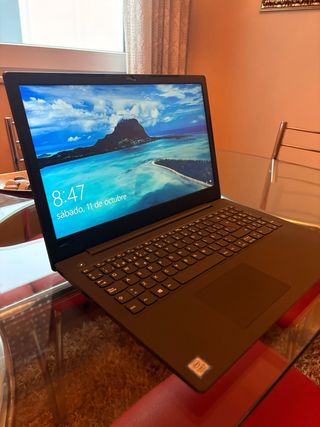Portátil Lenovo i3 Nuevo Sin Uso