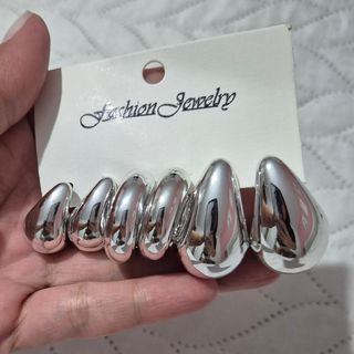 Lote de pendientes plateados