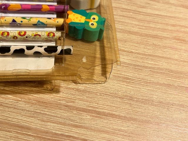 Lápices con gomas de animales