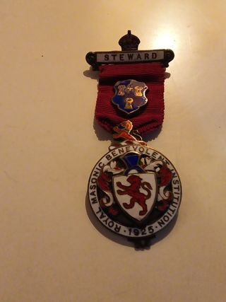 Medalla Masónica Real Benevolente 1925